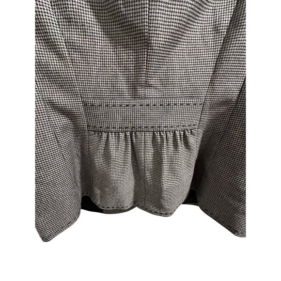👗 2/$30 👗 Gray Houndstooth Blazer Jacket Sz 10 With Flower Accent - Picture 9 of 10